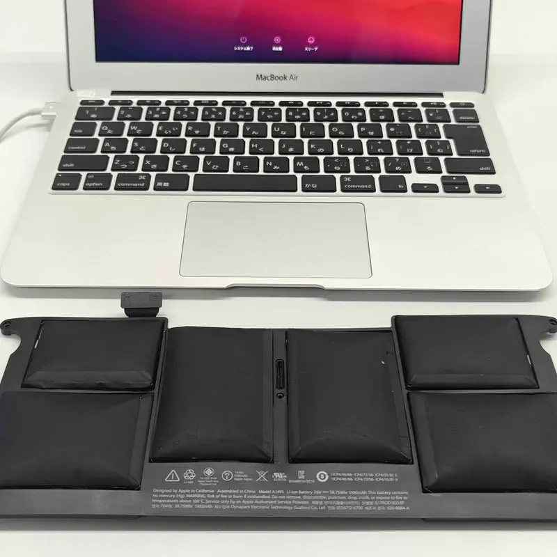 MacBook Air バッテリー交換 実例写真