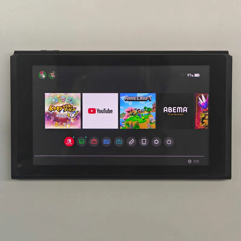 Nintendo Switch 画面・タッチパネル修理 実例写真